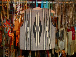 Centinela Vest