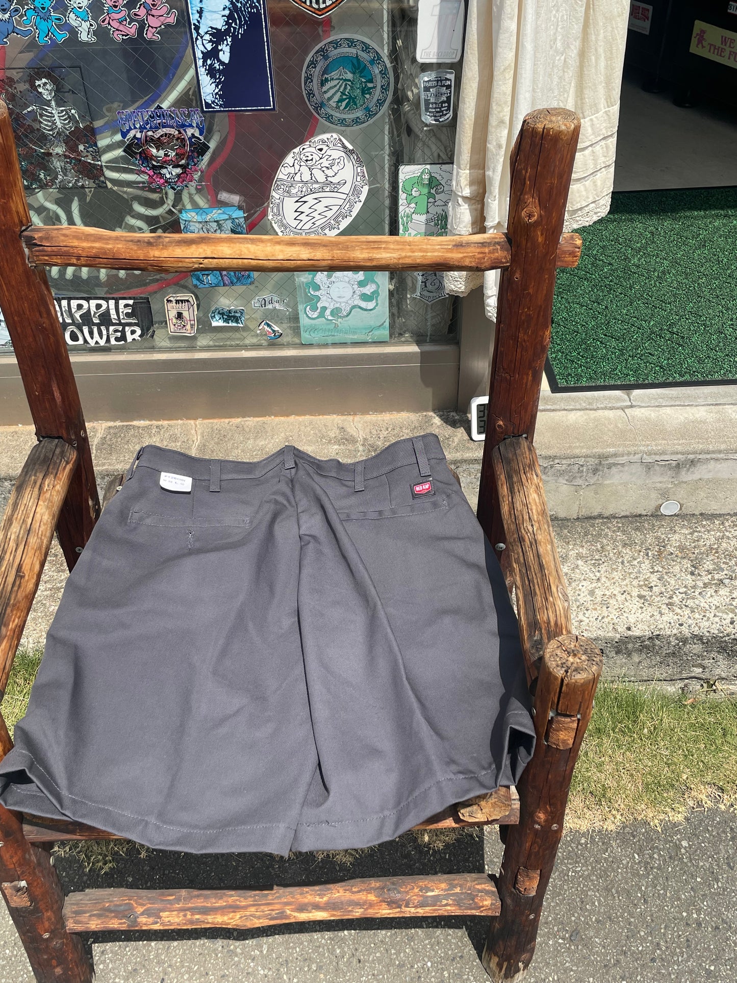CHI-CHIS HEAD Enbroidery Short Pants サイズ32