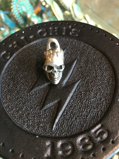 Mini Skull Pendant Top