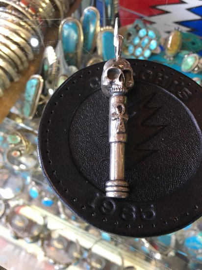Skull Pipe Pendant Top