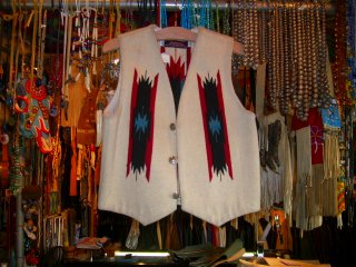 Centinela Vest