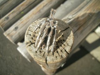 TOMBSTONE SILVER WORKS HAND with CRISTAL Pendant Top