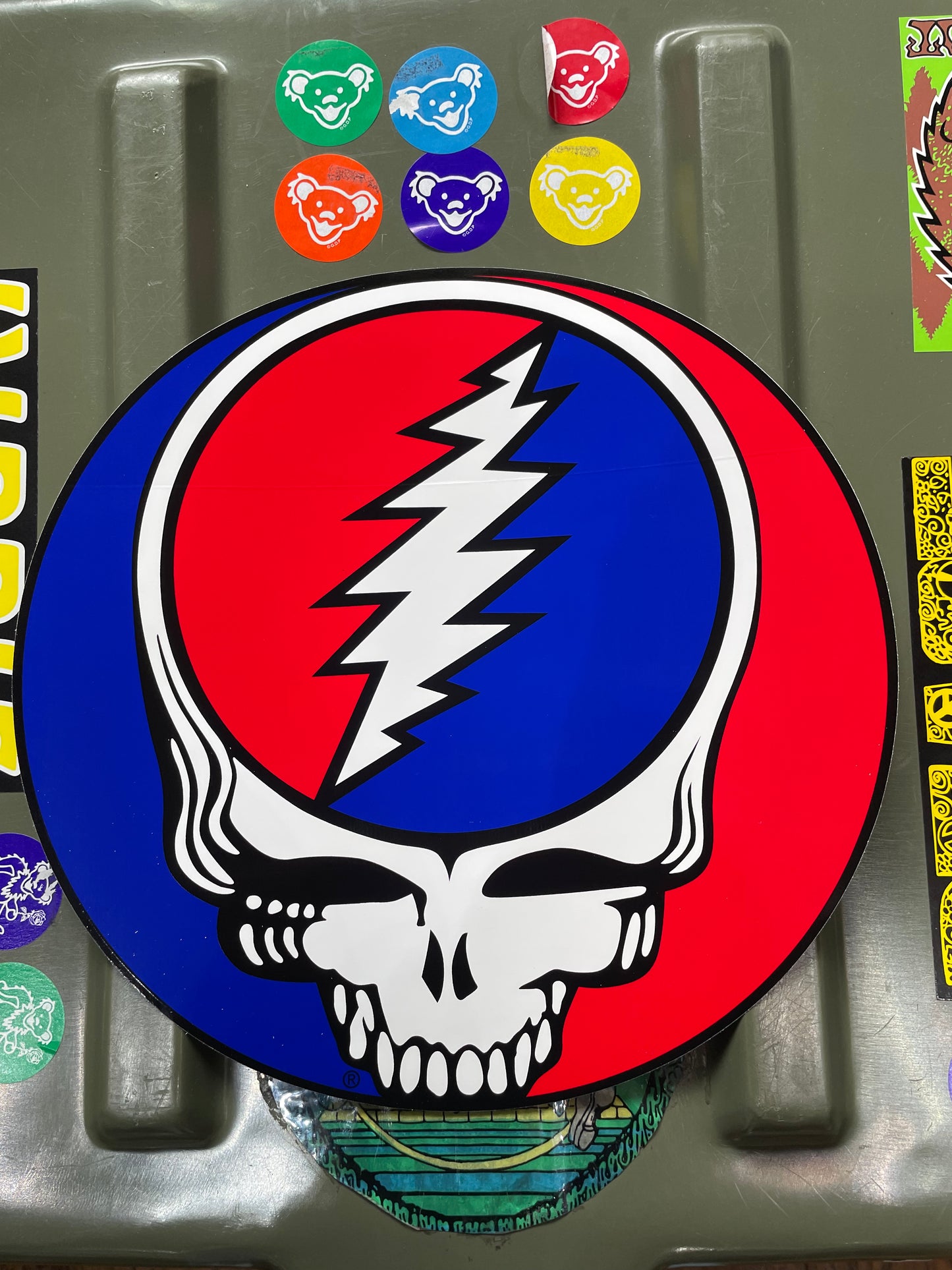 STEAL YOUR FACE BIG STICKER