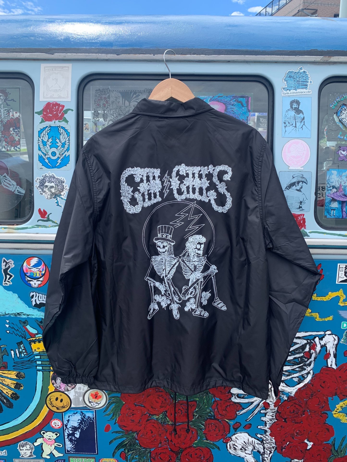 CHI-CHIS Rose Logo Coach Jacket Black