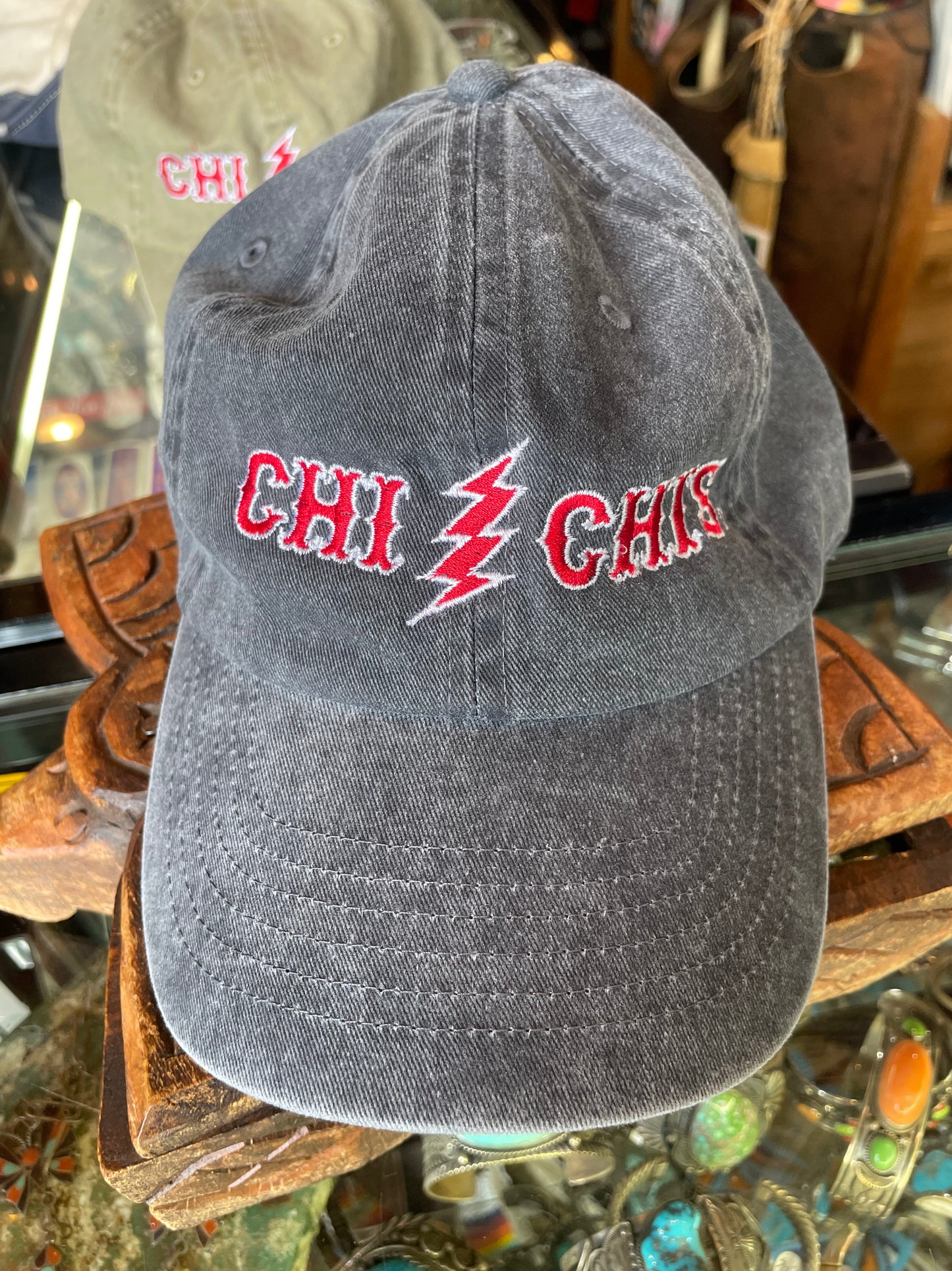 Embroidery Basebal Cap (CHI-CHIS 8points)