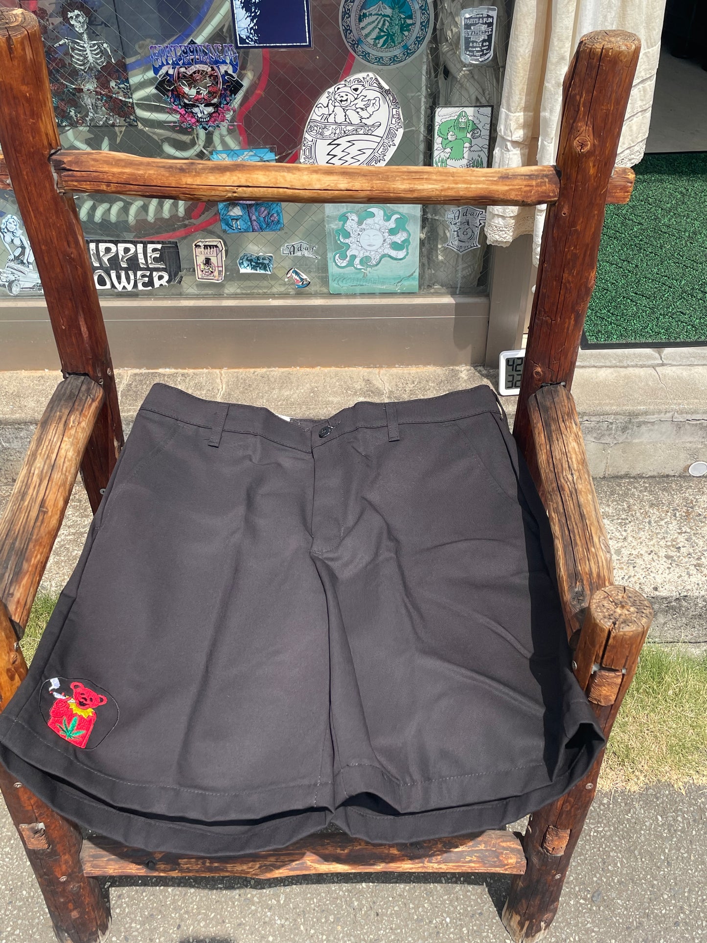 CHI-CHIS HEAD Enbroidery Short Pants Black サイズ36